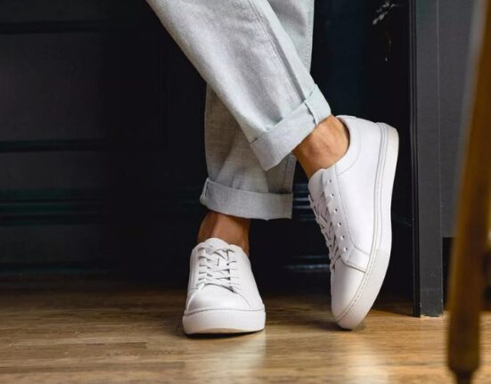 Top 5 Casual Shoes For Men | The Pennywize